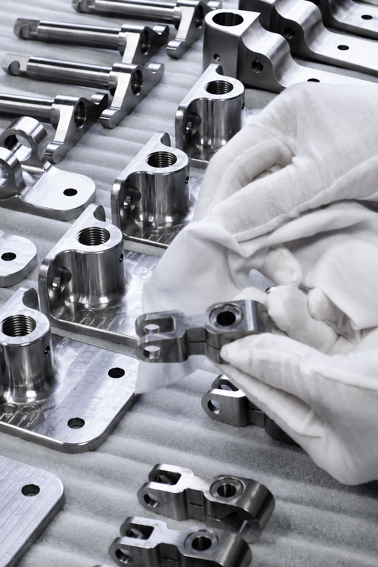 Structural metal component